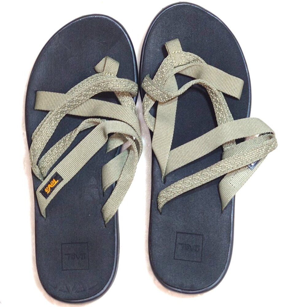 Teva Olowahu Women’s Sandals Size 10 | Olive Green | Like New